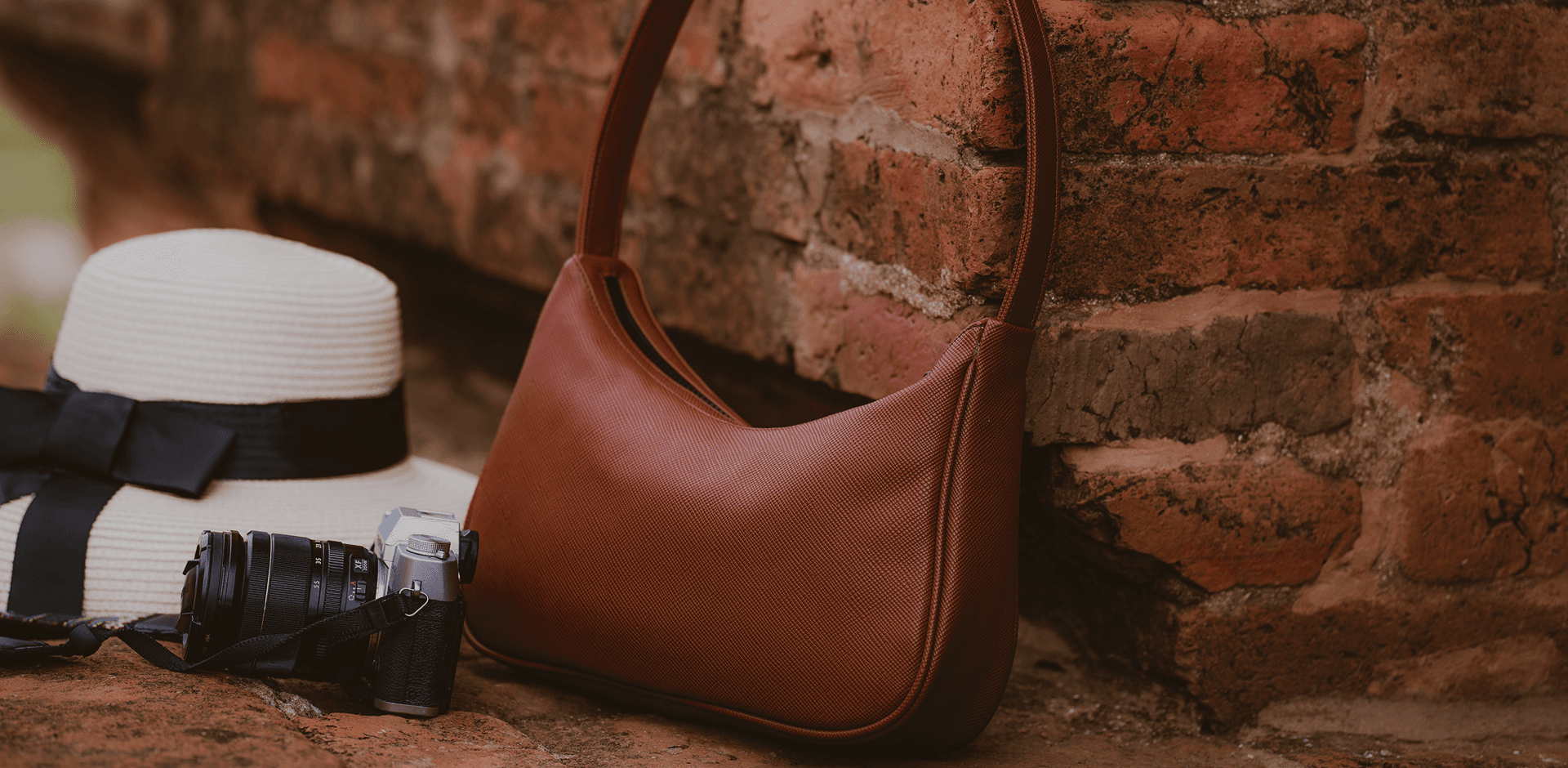 Handcrafting leather